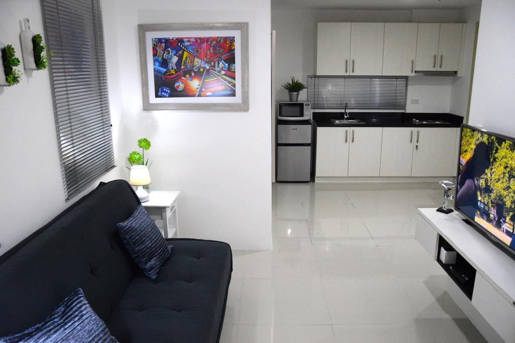 Jazz Makati Luxury Apartment Manila Exteriör bild